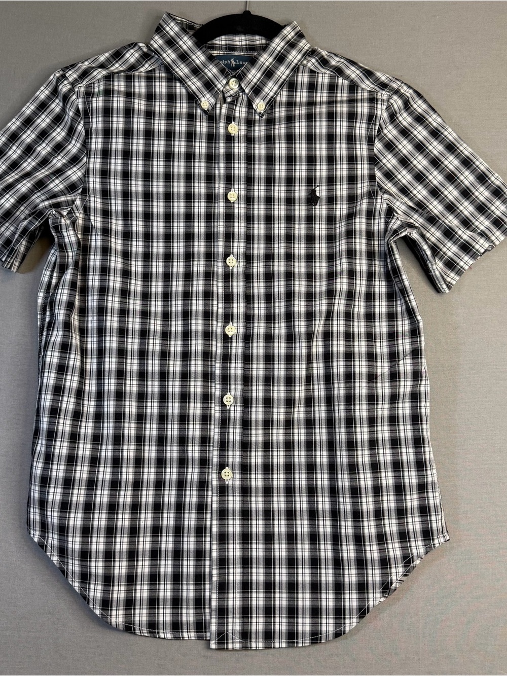 Boys M 10/12 Black & White Plaid Short-Sleeve Button-Down Shirt